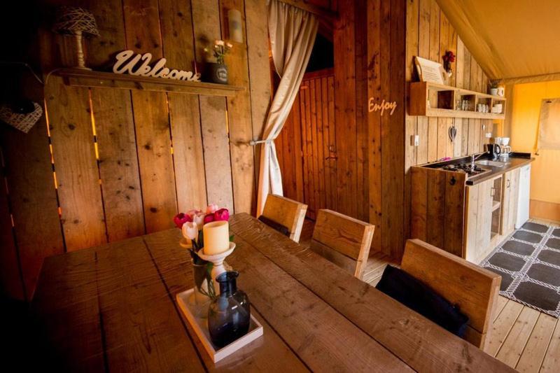 מסיניאנו Villaladiva Boutique Glamping מראה חיצוני תמונה